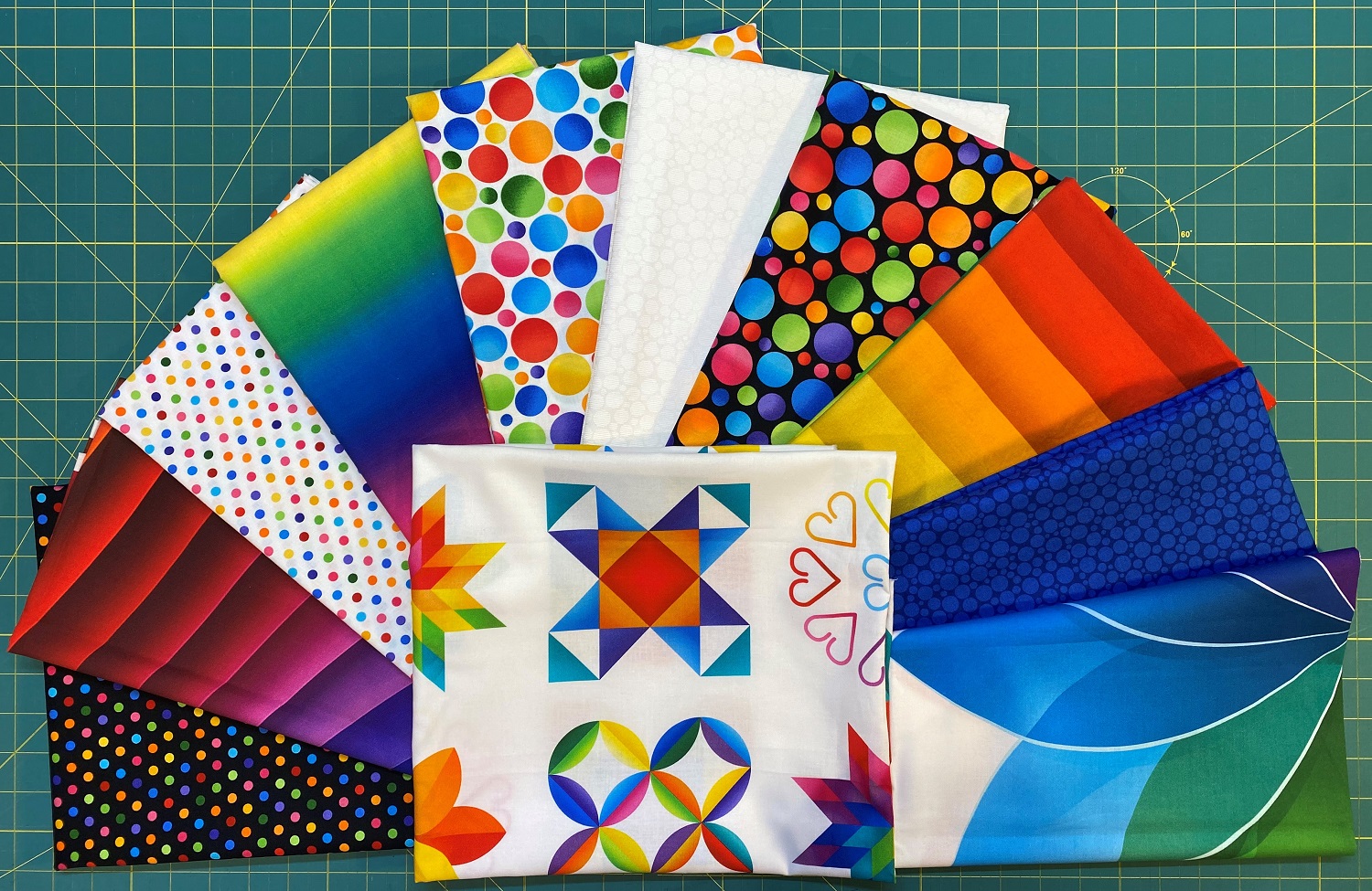 You could win this - enter the September Design Challenge at Electric Quilt